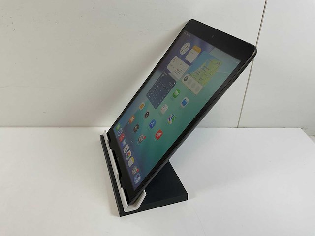 Apple ipad 9th gen - wi-fi + cellular - 64 gb - space gray - afbeelding 4 van  6
