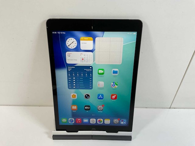 Apple ipad 9th gen - wi-fi + cellular - 64 gb - space gray - afbeelding 1 van  6