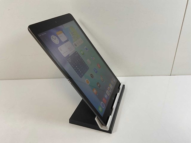 Apple ipad 9th gen - wi-fi + cellular - 64 gb - space gray - afbeelding 2 van  4