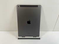 Apple ipad 9th gen - wi-fi + cellular - 64 gb - space gray - afbeelding 3 van  4