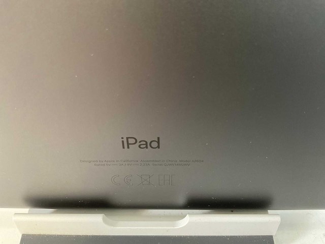 Apple ipad 9th gen - wi-fi + cellular - 64 gb - space gray - afbeelding 6 van  6