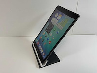Apple ipad 9th gen - wi-fi + cellular - 64 gb - space gray - afbeelding 4 van  6