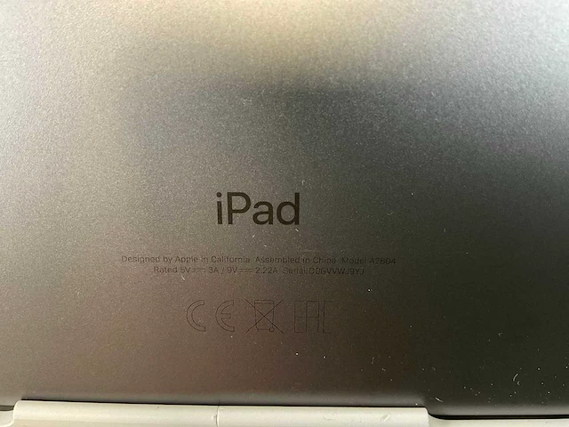 Apple ipad 9th gen - wi-fi + cellular - 64 gb - space gray - afbeelding 6 van  6