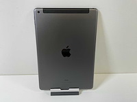 Apple ipad 9th gen - wifi + cellular - 256 gb - space gray - afbeelding 5 van  6
