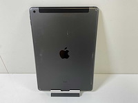 Apple ipad 9th gen - wifi + cellular - 64 gb - silver - afbeelding 5 van  6