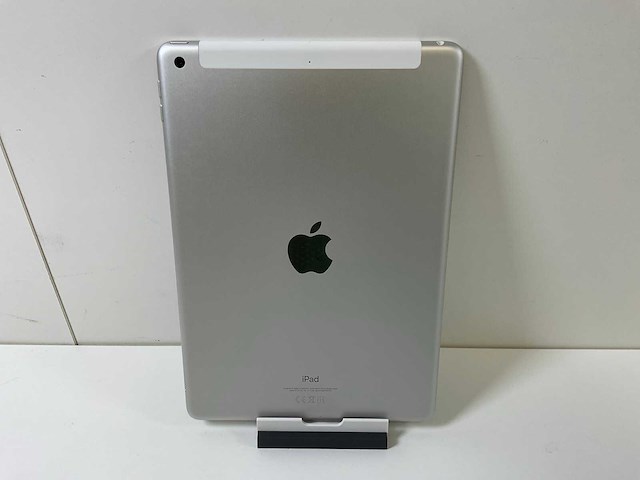 Apple ipad 9th gen - wifi + cellular - 64 gb - silver - afbeelding 5 van  6