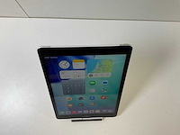 Apple ipad 9th gen - wifi + cellular - 64 gb - silver - afbeelding 2 van  6