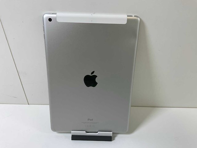 Apple ipad 9th gen - wifi + cellular - 64 gb - silver - afbeelding 5 van  6