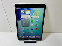 Apple ipad 9th gen - wifi + cellular - 64 gb - silver - afbeelding 1 van  7