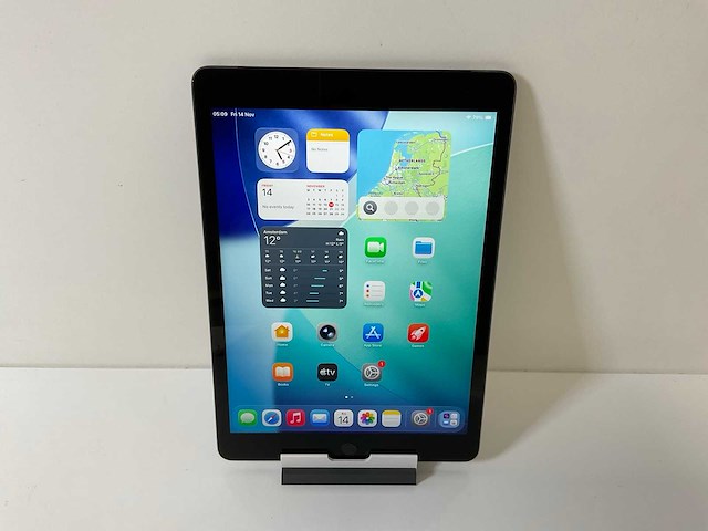 Apple ipad 9th gen - wifi + cellular - 64 gb - space gray - afbeelding 1 van  6