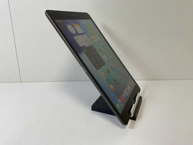Apple ipad 9th gen - wifi + cellular - 64 gb - space gray - afbeelding 3 van  6