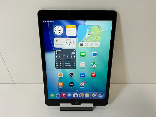 Apple ipad 9th gen - wifi + cellular - 64 gb - space gray - afbeelding 1 van  6