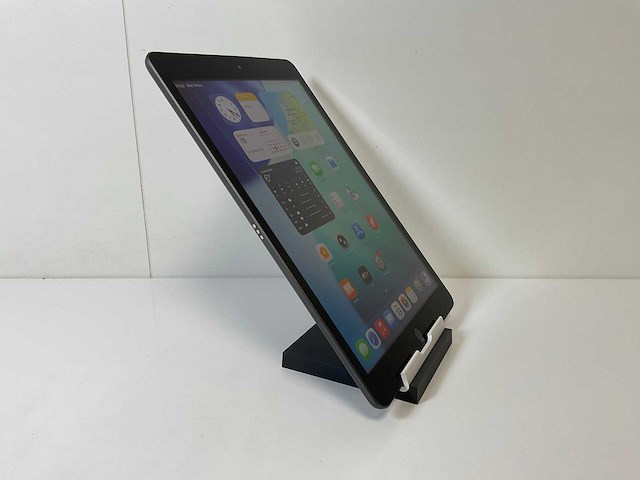 Apple ipad 9th gen - wifi + cellular - 64 gb - space gray - afbeelding 3 van  6
