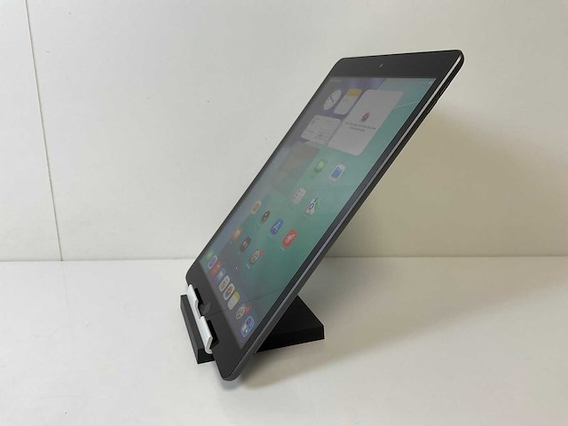 Apple ipad 9th gen - wifi + cellular - 64 gb - space gray - afbeelding 4 van  6