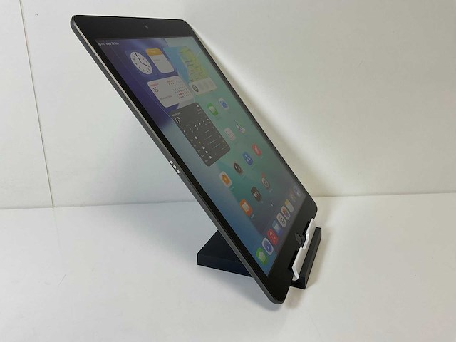 Apple ipad 9th gen - wifi + cellular - 64 gb - space gray - afbeelding 3 van  6