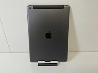 Apple ipad 9th gen - wifi + cellular - 64 gb - space gray - afbeelding 5 van  6