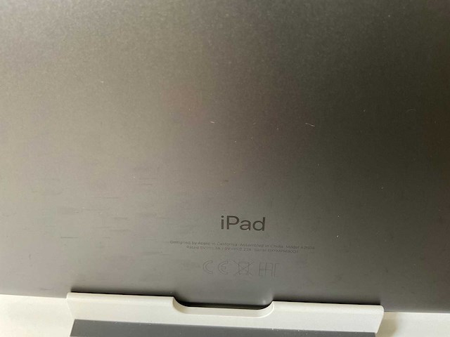 Apple ipad 9th gen - wifi + cellular - 64 gb - space gray - afbeelding 6 van  6