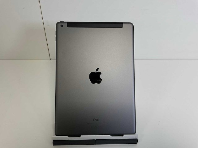 Apple ipad 9th gen - wifi + cellular - 64 gb - space gray - afbeelding 4 van  5