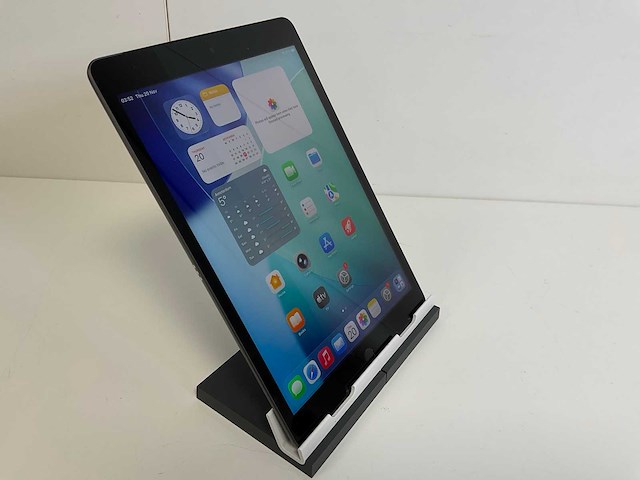 Apple ipad 9th gen - wifi + cellular - 64 gb - space gray - afbeelding 3 van  5