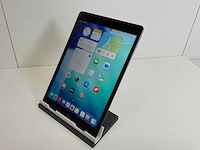 Apple ipad 9th gen - wifi + cellular - 64 gb - space gray - afbeelding 3 van  5