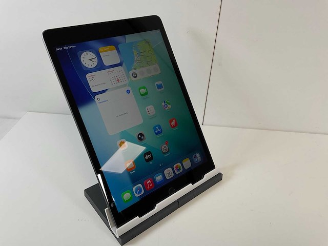 Apple ipad 9th gen - wifi + cellular - 64 gb - space gray - afbeelding 2 van  5