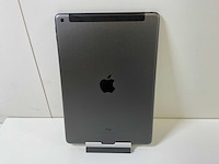 Apple ipad 9th gen - wifi + cellular - 64 gb - space gray - afbeelding 4 van  5