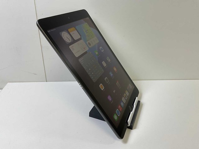 Apple ipad 9th gen - wifi + cellular - 64 gb - space gray - afbeelding 3 van  6