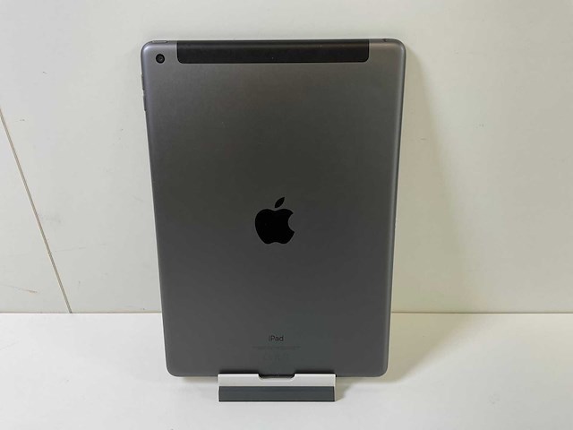 Apple ipad 9th gen - wifi + cellular - 64 gb - space gray - afbeelding 5 van  6