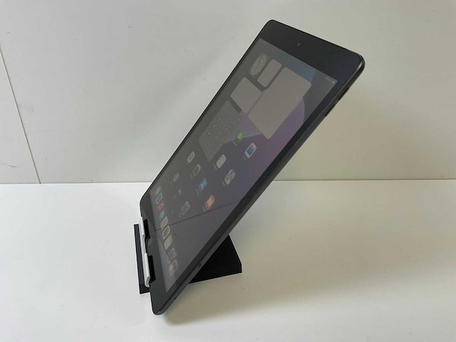 Apple ipad 9th gen - wifi + cellular - 64 gb - space gray - afbeelding 4 van  5