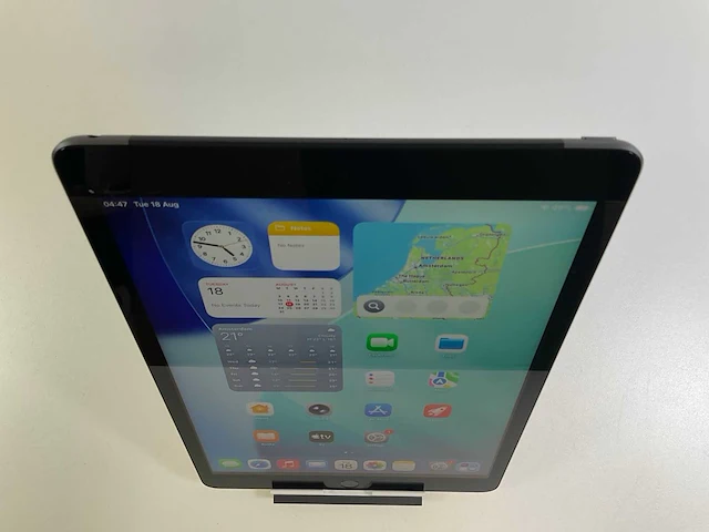 Apple ipad 9th gen - wifi + cellular - 64 gb - space gray - afbeelding 2 van  4