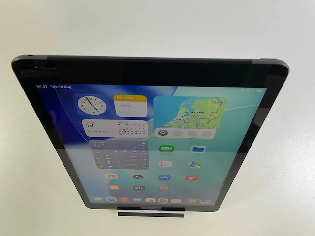 Apple ipad 9th gen - wifi + cellular - 64 gb - space gray - afbeelding 2 van  5