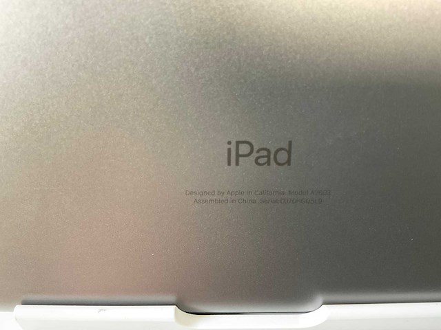 Apple ipad 9th gen 10.2” - wifi + cellular - 64 gb - space gray - afbeelding 4 van  4