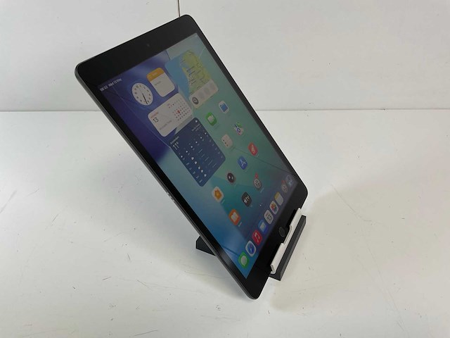 Apple ipad 9th gen 10.2” - wifi + cellular - 64 gb - space gray - afbeelding 4 van  6