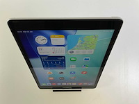 Apple ipad 9th gen 9.7” - wifi only - 256 gb - silver - afbeelding 2 van  7