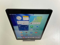 Apple ipad 9th gen 9.7” - wifi only - 64 gb - space gray - afbeelding 2 van  6