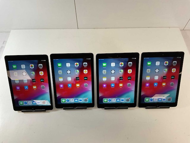Apple ipad air - wifi + cellular - 32 gb - space gray (4x) - afbeelding 3 van  6