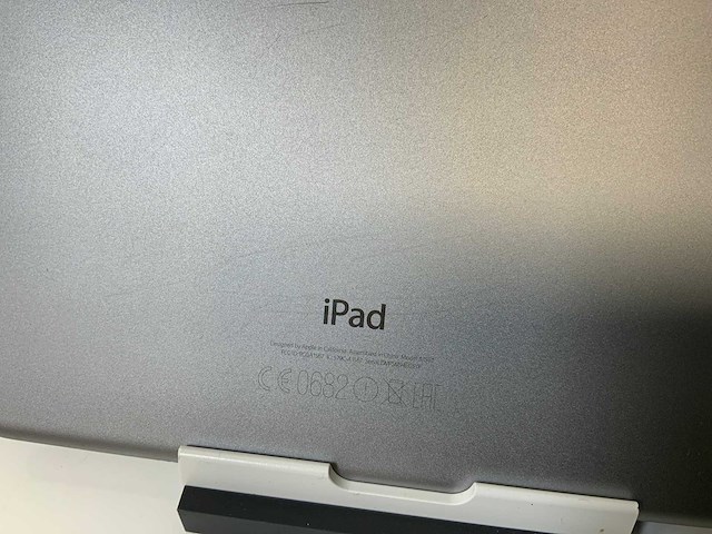 Apple ipad air 2 - wi-fi & cellular - 128 gb - space gray (4x) - afbeelding 8 van  8