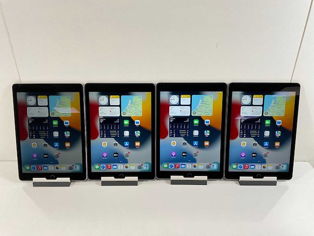 Apple ipad air 2 - wifi - 64 gb - space gray (4x) - afbeelding 1 van  10