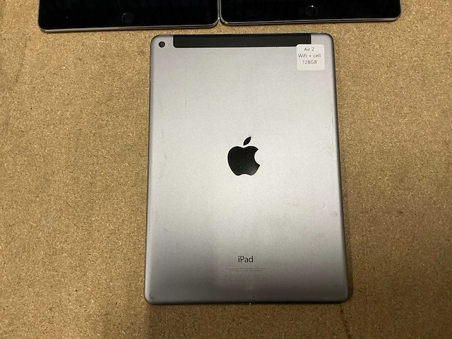 Apple ipad air 2 (128gb, wifi + cellular) tablet (3x) - afbeelding 2 van  3