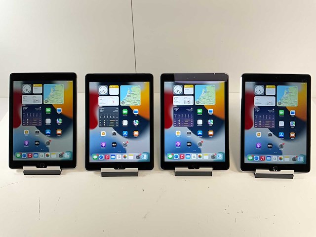 Apple ipad air 2 9.7”, wifi + cellular - 64 gb - space gray (4x) - afbeelding 1 van  9