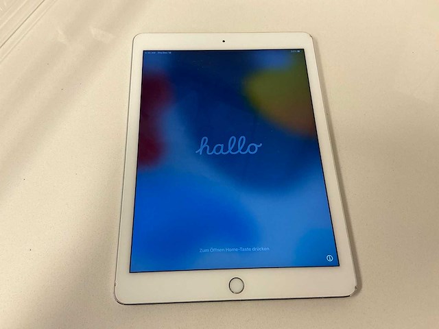 Apple ipad air (2nd gen, 16gb) tablet - afbeelding 3 van  5