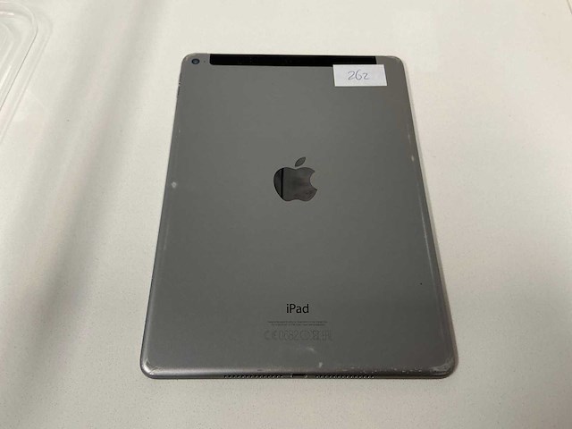 Apple ipad air (2nd gen, 16gb) tablet - afbeelding 3 van  5