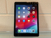 Apple ipad air 32 gb wi-fi space gray - afbeelding 1 van  2
