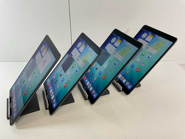 Apple ipad air 3rd 10.5” - wifi + cellular - 64 gb - space gray (4x) - afbeelding 4 van  9