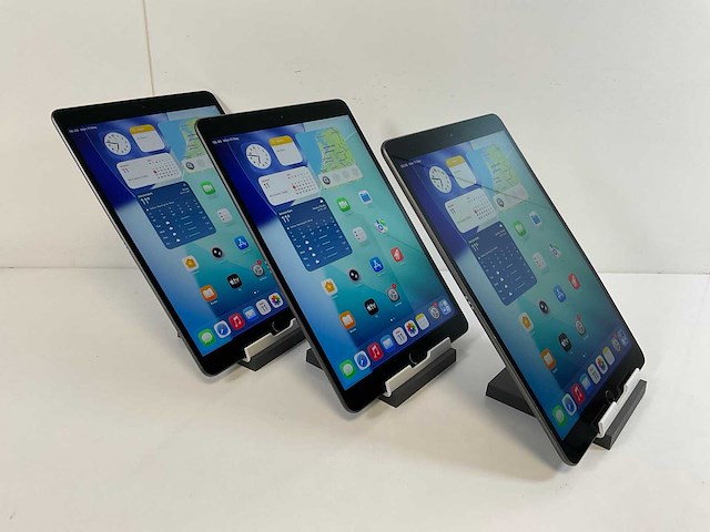 Apple ipad air 3rd gen - wi-fi + cellular - 64 gb - space gray (3x) - afbeelding 3 van  8