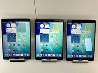 Apple ipad air 3rd gen 10.5” - wifi + cellular - 64 gb - space gray (3x) - afbeelding 1 van  6