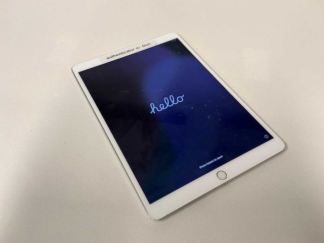 Apple ipad air (3rd gen, 64gb) tablet - afbeelding 1 van  4