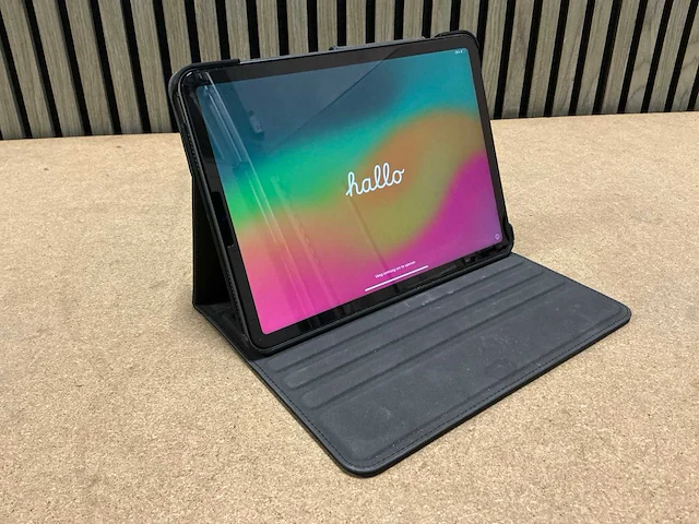 Apple ipad air (5th gen, 64gb) - afbeelding 1 van  6