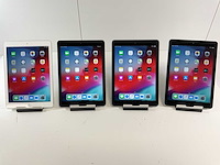 Apple ipad air 9.7”, wifi - 16 gb / 64 gb - space gray / silver (4x) - afbeelding 1 van  8