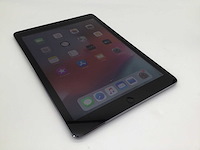 Apple ipad air tablet